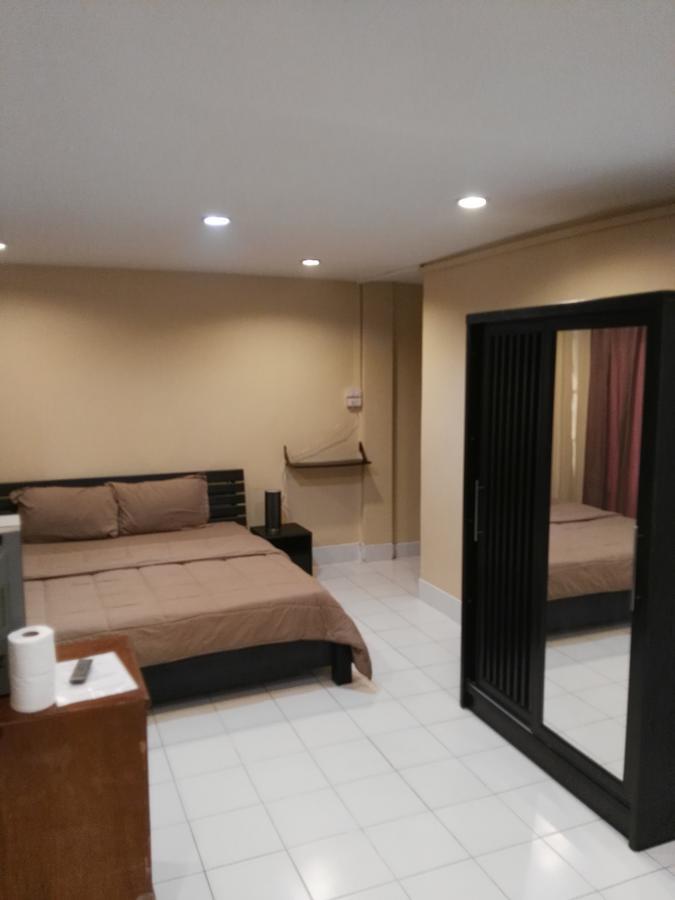 Jomtien Sunset Guesthouse Luaran gambar